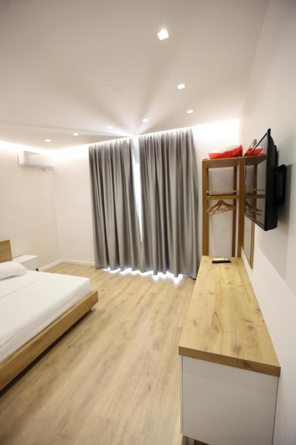 Sea Breeze Villa Саранде Екстериор снимка