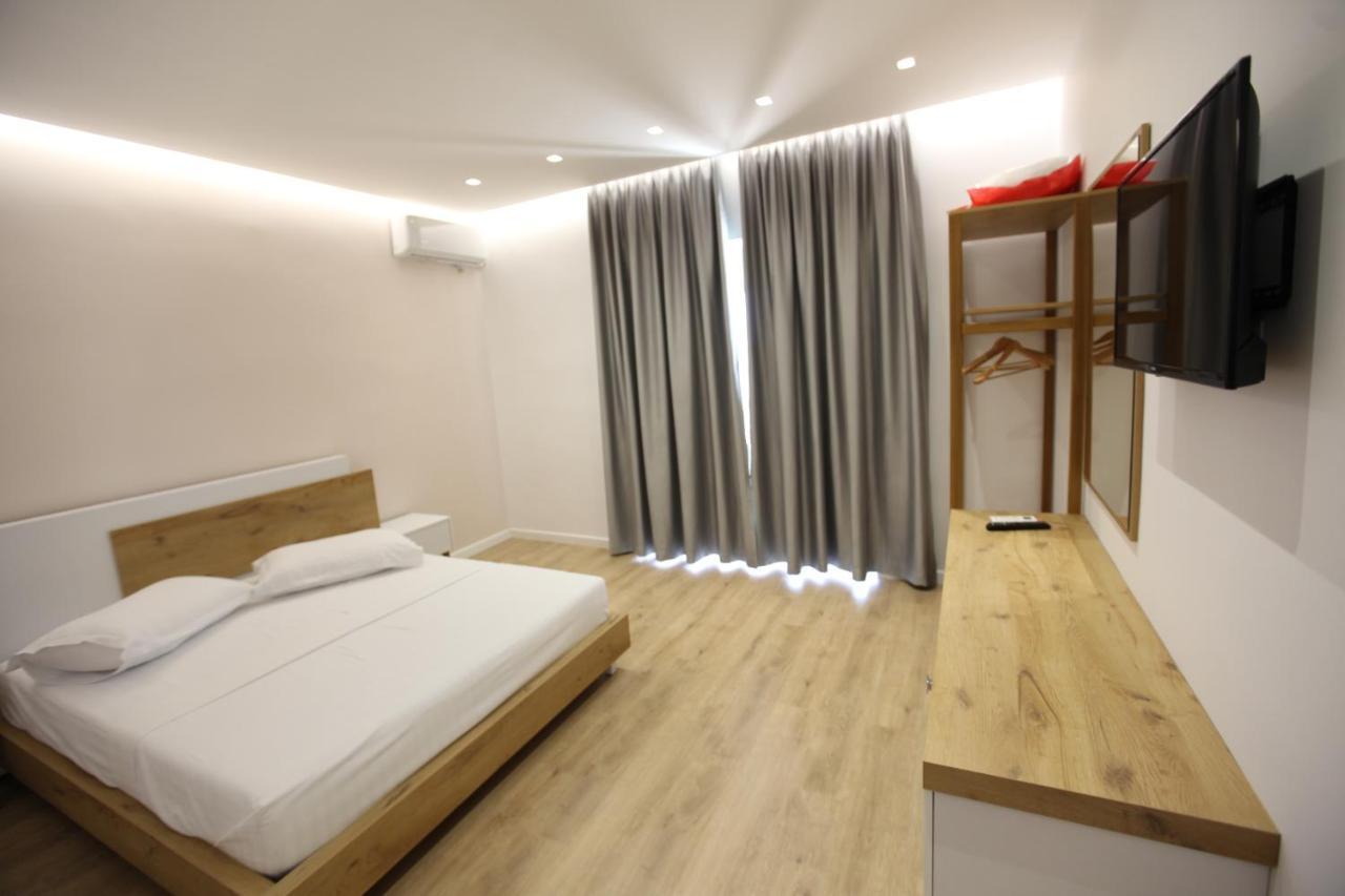 Sea Breeze Villa Саранде Екстериор снимка