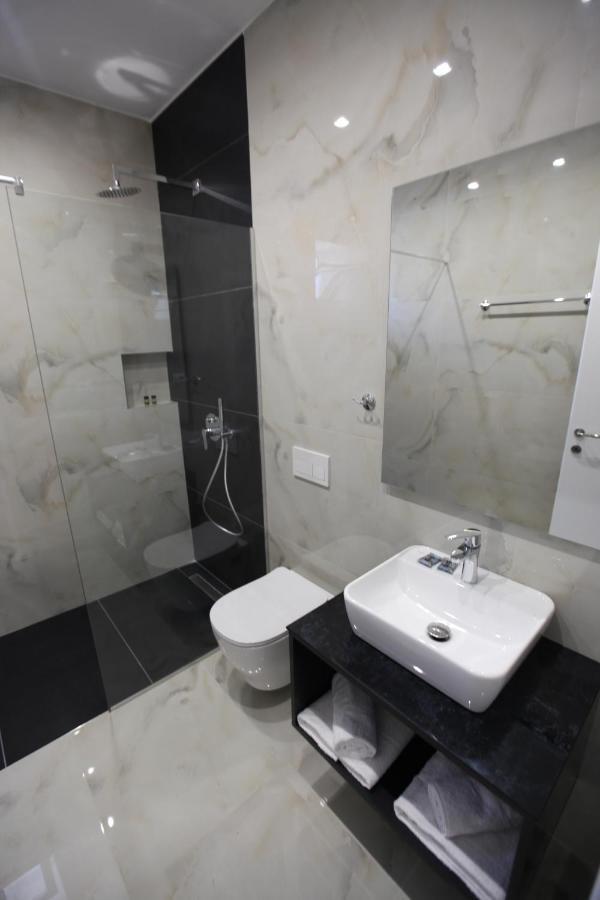 Sea Breeze Villa Саранде Екстериор снимка