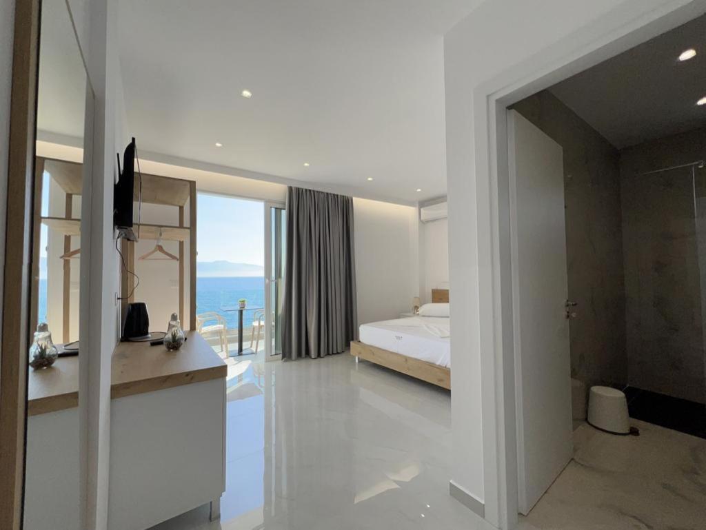 Sea Breeze Villa Саранде Екстериор снимка