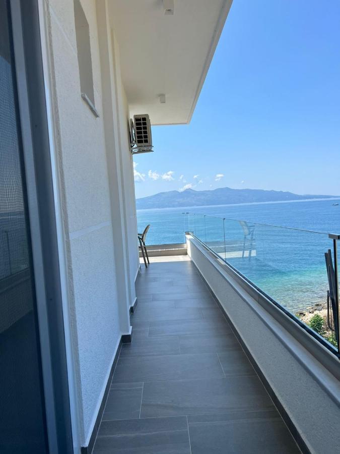 Sea Breeze Villa Саранде Екстериор снимка