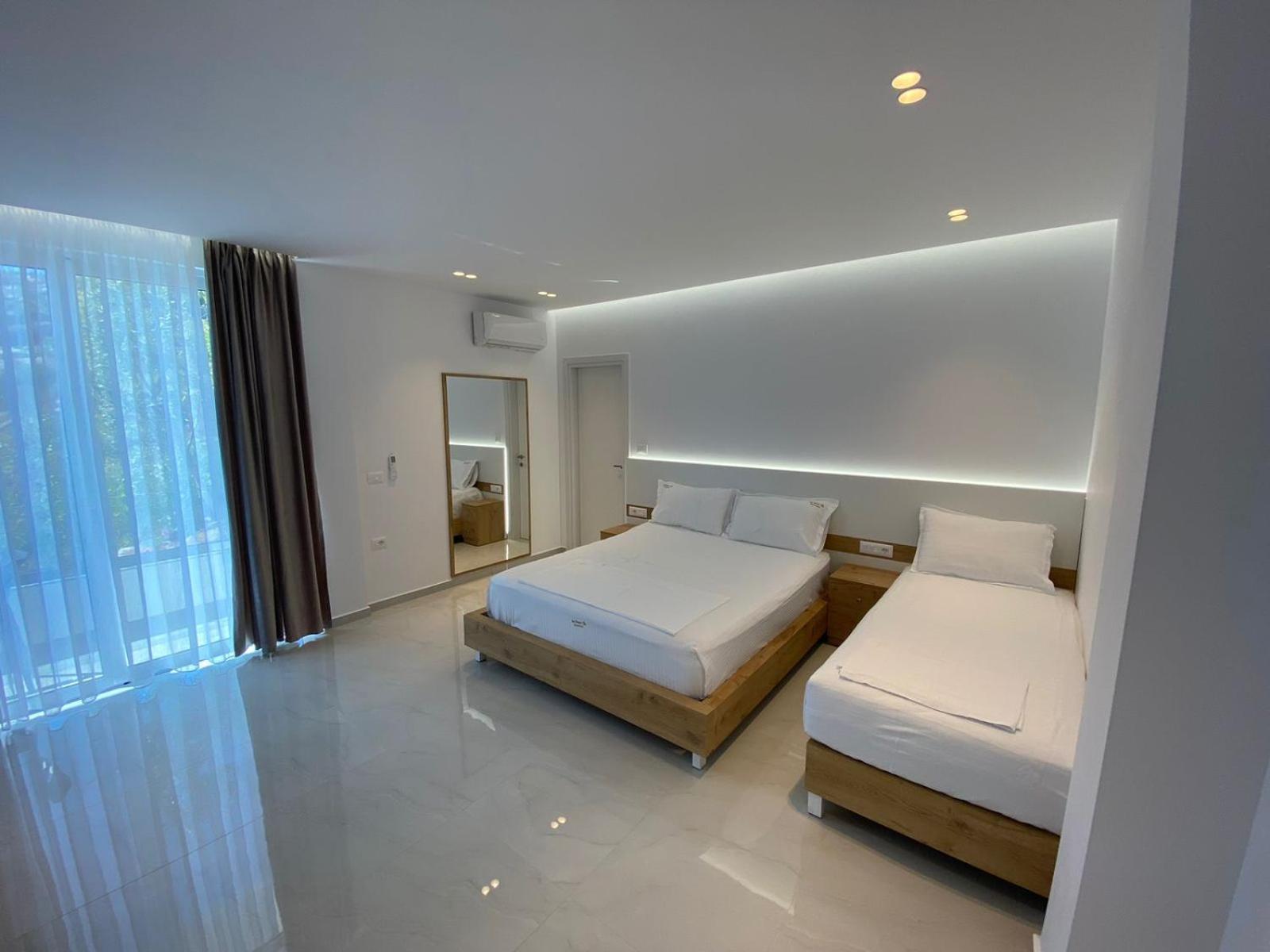Sea Breeze Villa Саранде Екстериор снимка
