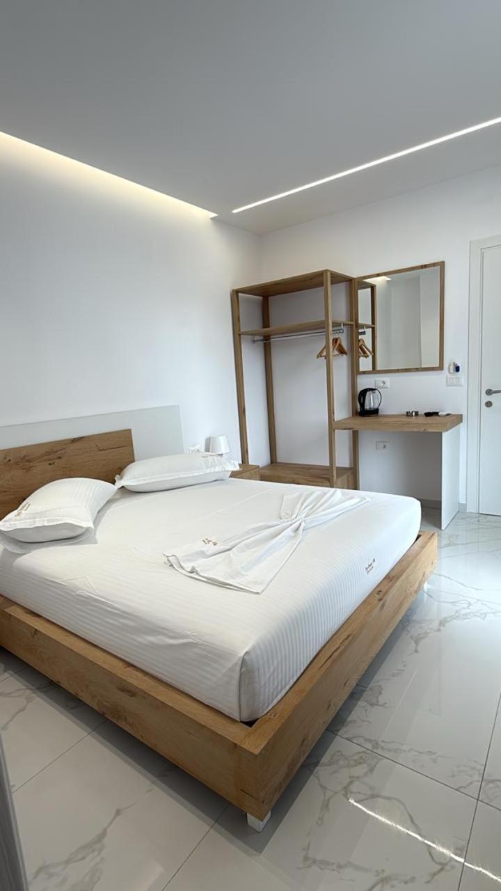 Sea Breeze Villa Саранде Екстериор снимка