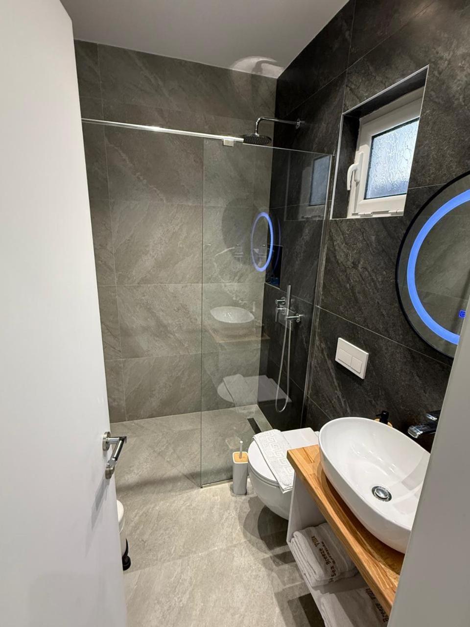 Sea Breeze Villa Саранде Екстериор снимка